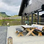 Family With A View Of Skeikampen Svingvoll